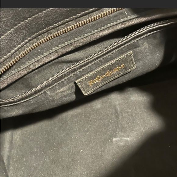COPY - Authentic Yves Saint Laurent Cabas Bag - Picture 4 of 6